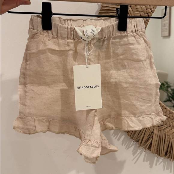 Cream Ruffle Linen Shorts - Picture 1 of 5